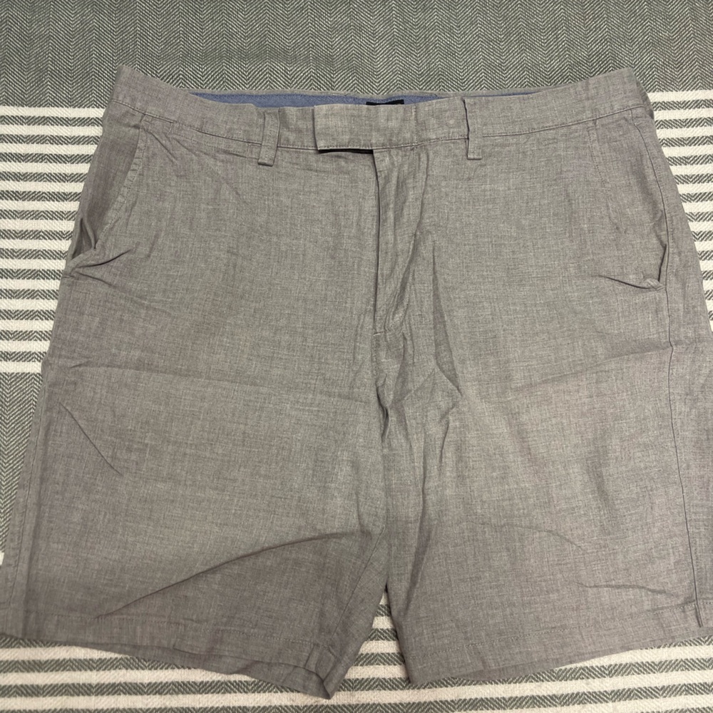 J Crew 9” Gray Shorts Size 36